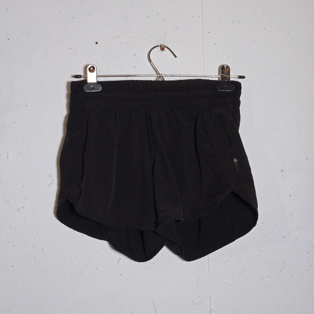 Lululemon Womens Black Tracker V 4" Shorts 4 Athletic Running Gym Active Neutral